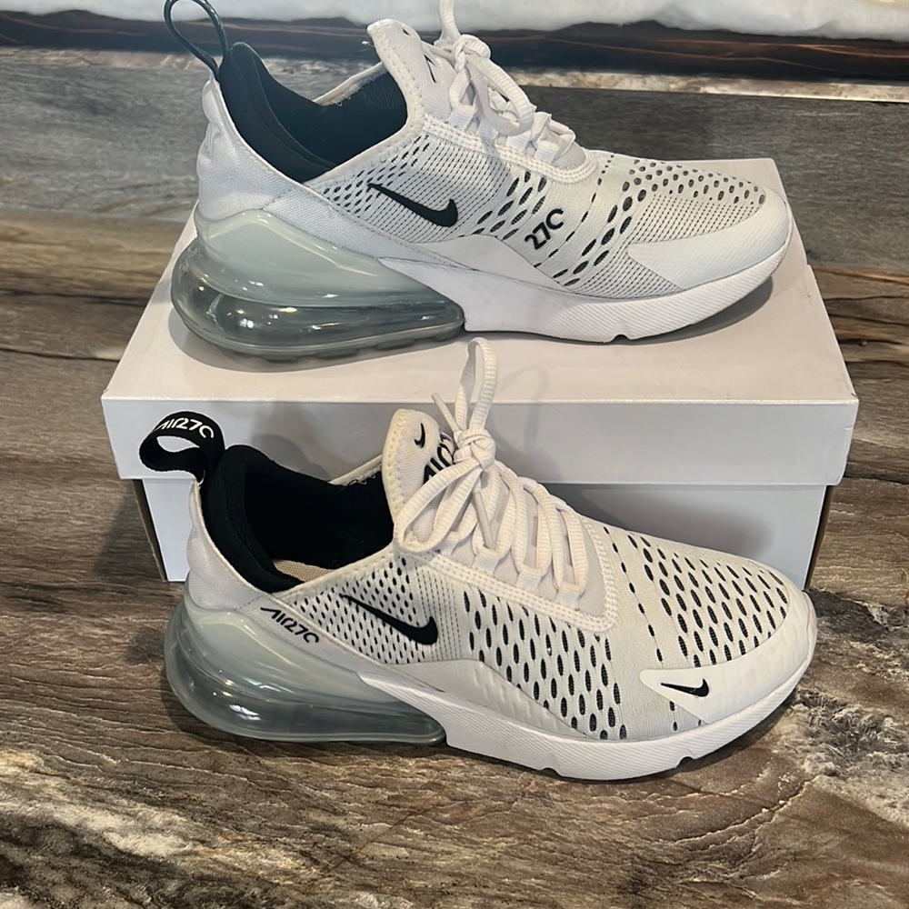 Nike Air270